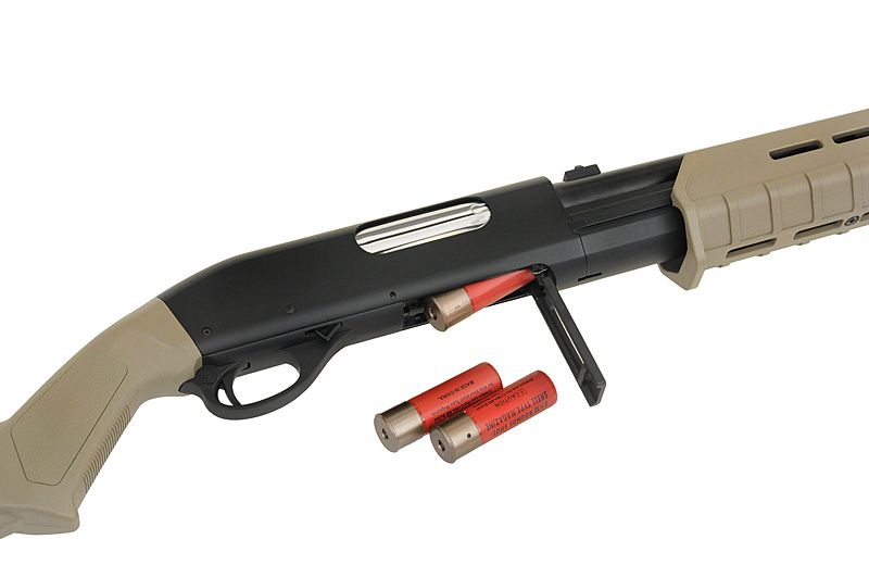 Страйкбольний дробовик Cyma Remington 870 Magpull CM.355LM Dark earth 10366 фото