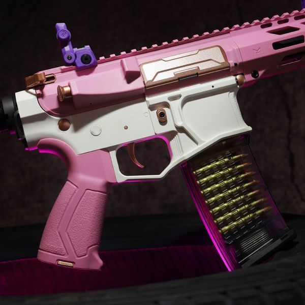 Страйкбольна штурмова гвинтівка G&G CM16 Batto CQB Taffy Pink 34235 фото