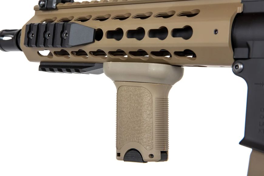 Страйкбольна штурмова гвинтівка Specna Arms Edge SA-E08 Light Ops Stock Half-Tan 30552 фото