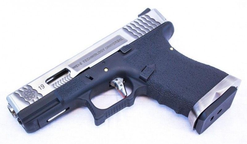 Страйкбольный пистолет WE Glock 19 Force pistol Metal Silver GBB 8108 фото
