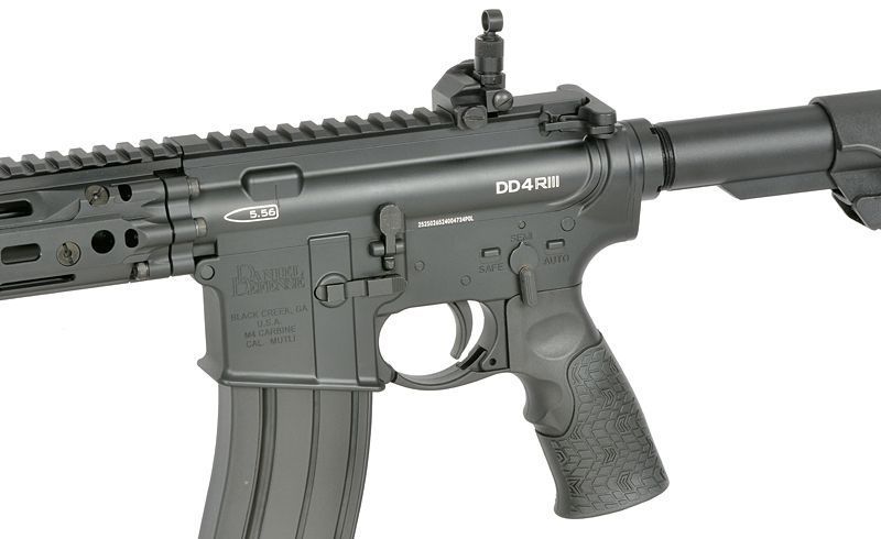 Страйкбольная штурмовая винтовка Golden Eagle Replika GBBR DD4 RIII 16" Black 33540 фото