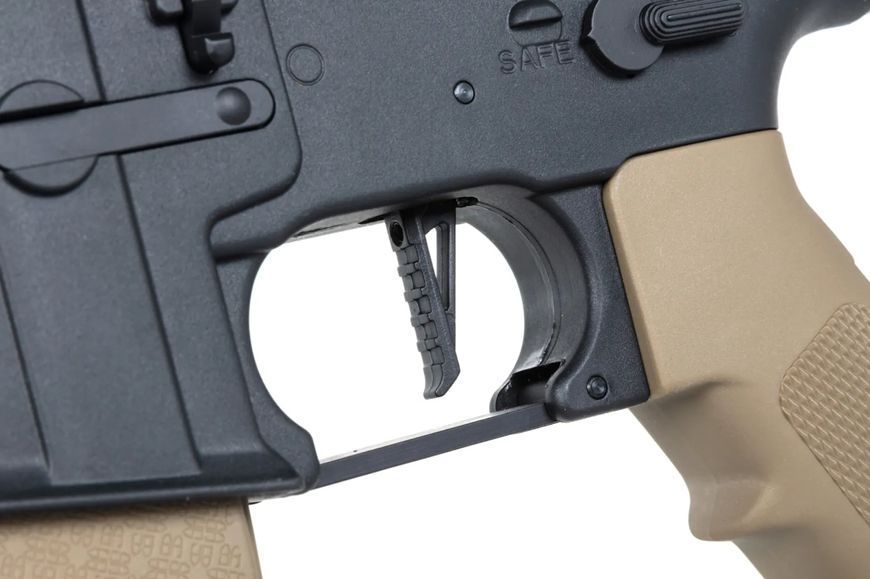 Страйкбольна штурмова гвинтівка Specna Arms SA-F08 FLEX HAL ETU Gen. 2 airsoft Carbine Half-Tan 33960 фото