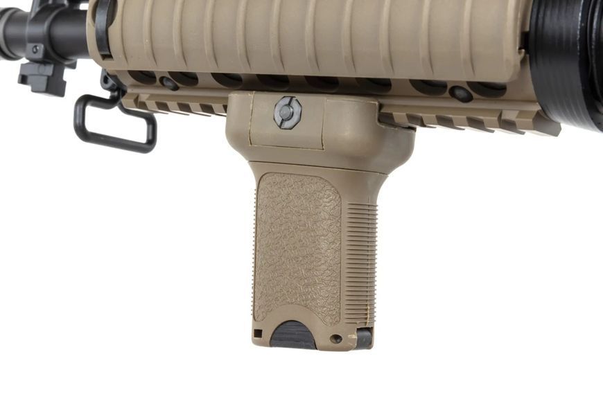 Страйкбольна штурмова гвинтівка Specna Arms M4 RRA SA-E04 Edge Hal ETU Half Tan 32610 фото