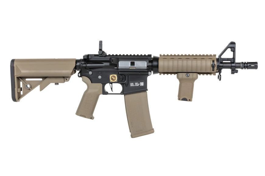 Страйкбольна штурмова гвинтівка Specna Arms M4 RRA SA-E04 Edge Hal ETU Half Tan 32610 фото
