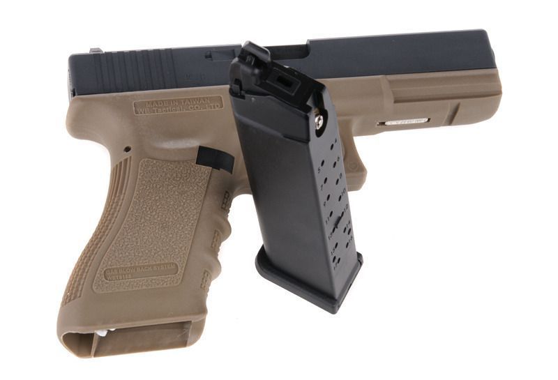 Страйкбольний пістолет WE Glock 17 Gen.3 Metal Tan GBB 302 фото