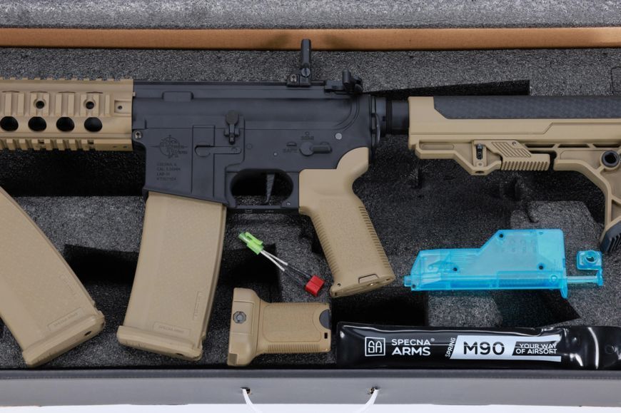 Страйкбольная штурмовая винтовка Specna Arms RRA SA-E05 EDGE HAL 2 ETU Light Ops Stock Gen. 2 Half-Tan 33922 фото