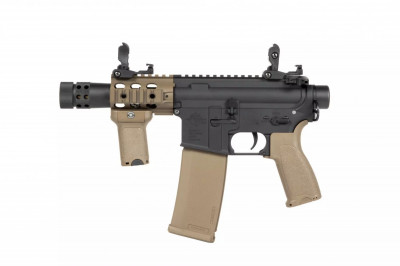 Купити Страйкбольна штурмова гвинтівка Specna Arms EDGE Rock River Arms SA-E18 Half-Tan в магазині Strikeshop