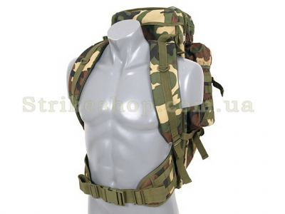 Купити Рюкзак 8FIELDS Sniper backpack 40L Woodland+ в магазині Strikeshop