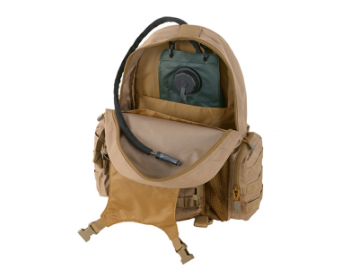 Купити Рюкзак 8Fields Tactical Backpack With Helmet Pocket 20L Coyote в магазині Strikeshop