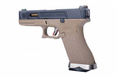 Купити Страйкбольний пістолет WE Glock 17 Force pistol Metal Tan-Gold GBB в магазині Strikeshop