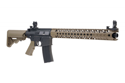 Купити Страйкбольна штурмова гвинтівка Specna Arms CORE SA-C16 Half-Tan в магазині Strikeshop