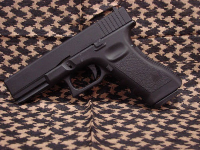Купити Страйкбольний пістолет KJW Glock 17 Metal Slide GBB в магазині Strikeshop