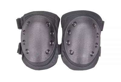 Купити Наколінники GFC Set Knee Protection Pads Black в магазині Strikeshop