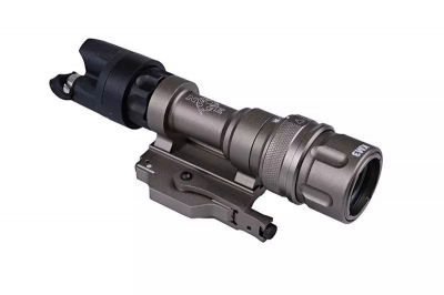 Купити Тактичний ліхтар Night Evolution M952V Scout Dark Earth в магазині Strikeshop